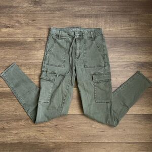 American Eagle AEO Olive Green Cargo Pants High Rise Jegging Size 4 Skinny